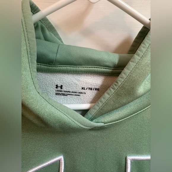 Women’s Under Armor Hooded Sweatshirt - Picture 2 of 4